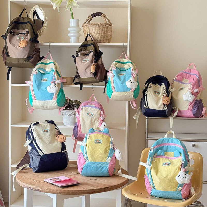 韩版时尚撞色男女童双肩包轻便大容量小学生书包新款跨境儿童背包