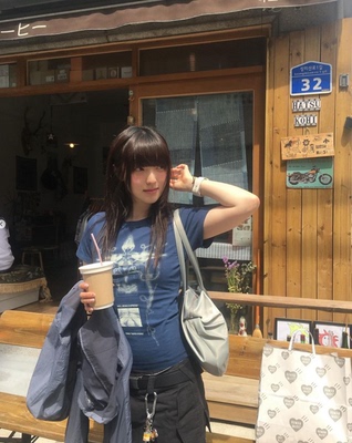 24SS纯棉小众印花短袖美式复古T恤新款甜辣正肩修身短款上衣ins潮