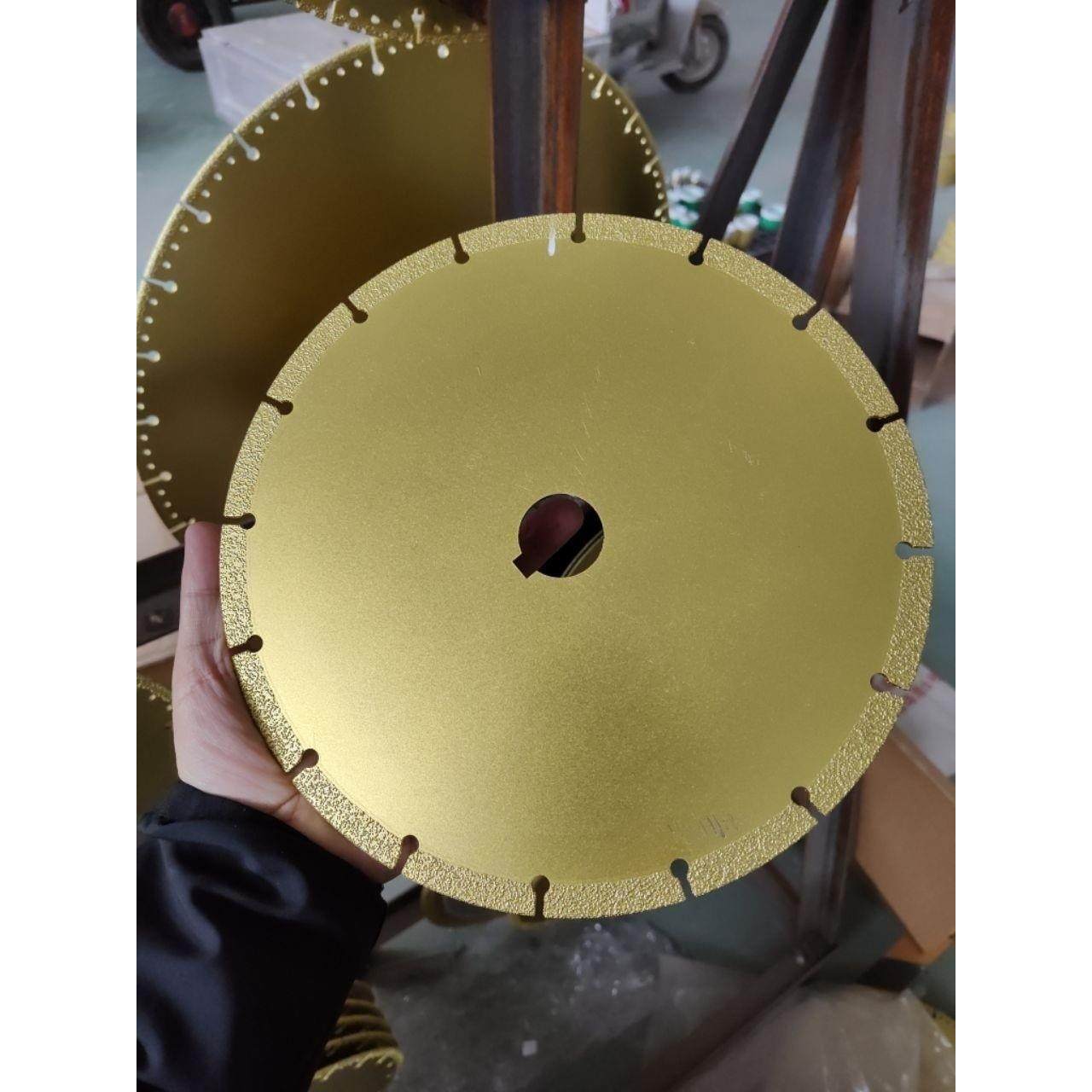 200mm230mm250mm钎焊锯片钢丝管玻璃纤维彩钢瓦不锈钢金刚石锯片,标准件/零部件/工业耗材,树脂磨片/切片,淘宝优惠券,粉丝福利购,淘宝优惠卷