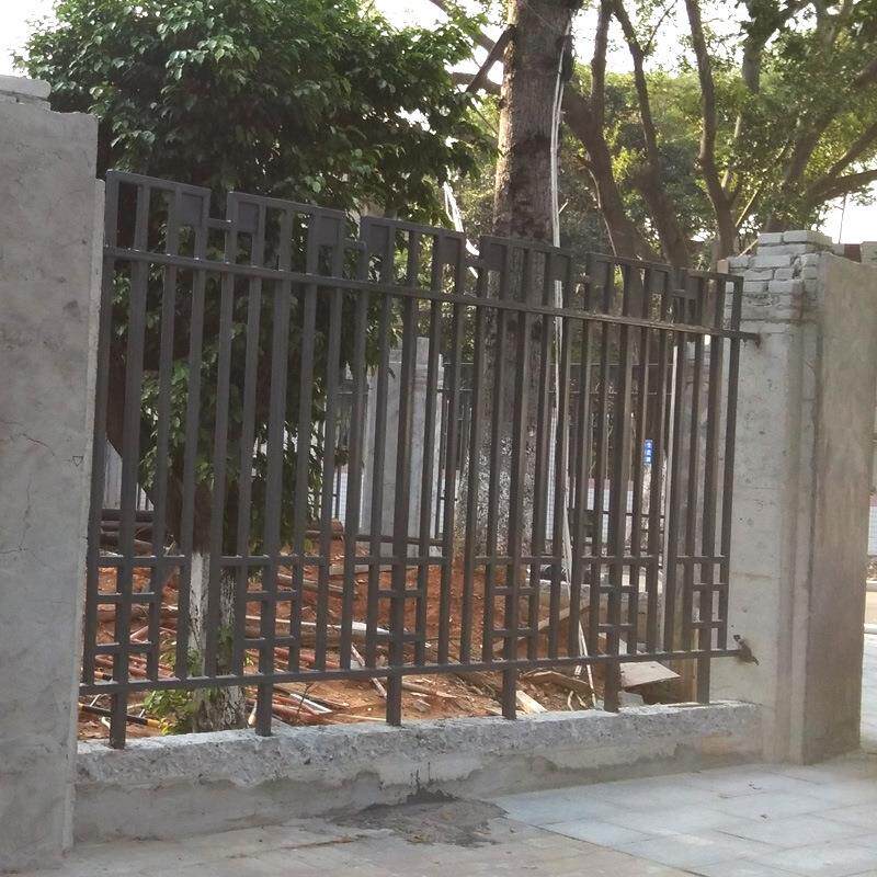建筑围墙护栏学校厂区铁艺栏杆酒店焊接栅栏安装机场铁路防爬栏杆