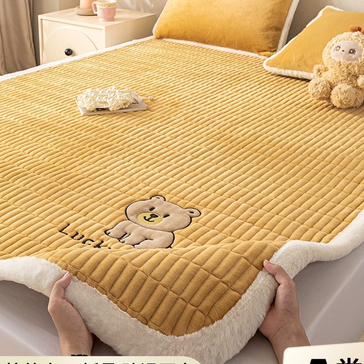 冬季加厚牛奶绒床护垫单件2025新款珊瑚法兰绒床盖夹棉床单三件套