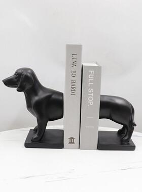 现代简约创意小狗书立黑色树脂摆件办公室客厅书房动物装饰品摆设