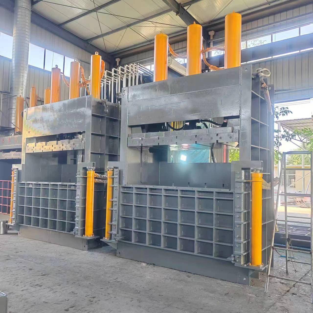 大型立式压夜打包机纸箱塑料膜易拉罐金属化工废料压缩打捆成型