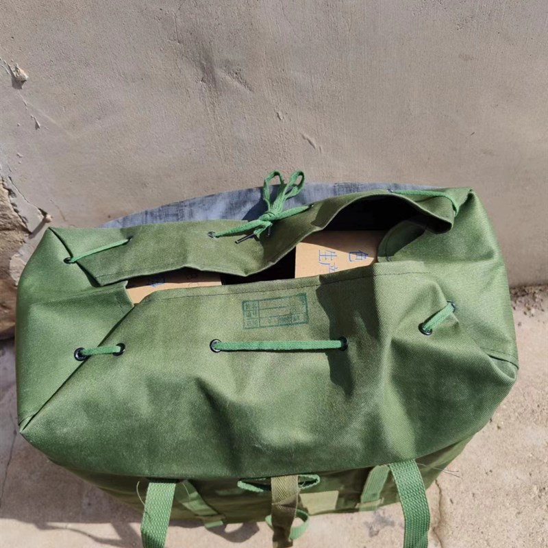 库存老货78式防雨水防潮背囊军A迷户外双肩战术背包大容量旅行露