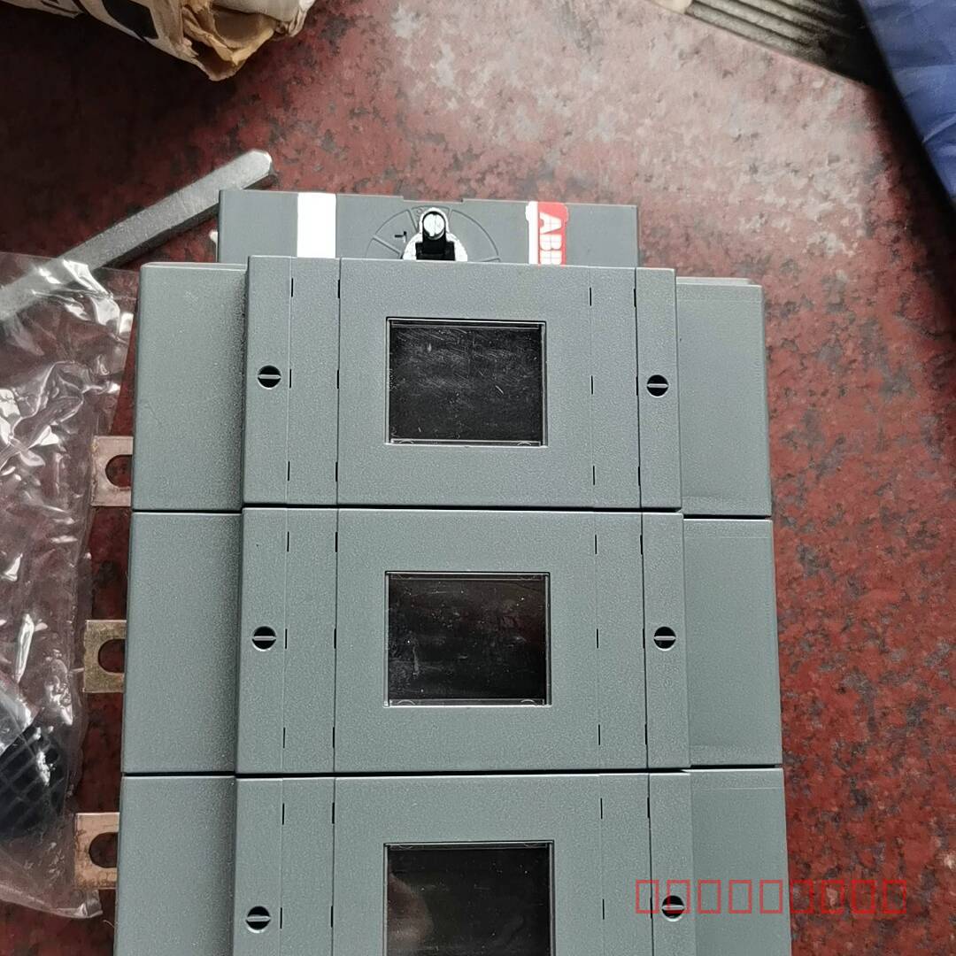 议价开关  OS400D03P，外包装破损螺丝没有了