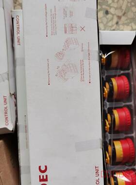 议价IDEC YW1B-V4E11R按钮开关