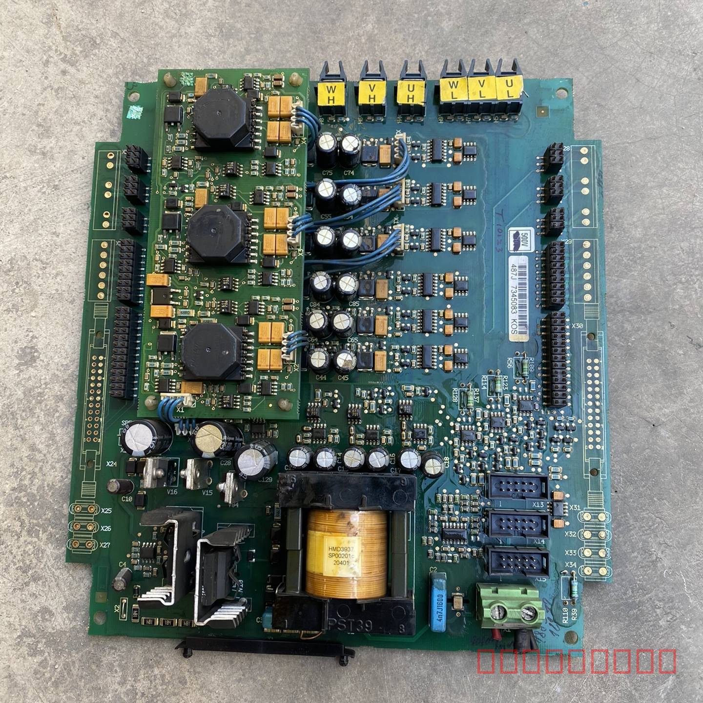 议价伟肯电源板PC00487F，成色如图，包好2800元