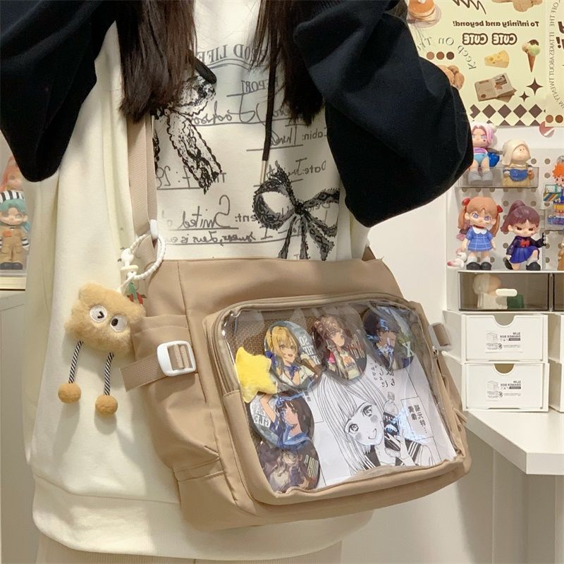 痛包斜挎大容量初中女生二次元谷子挎包高颜值单肩学生白色包包女