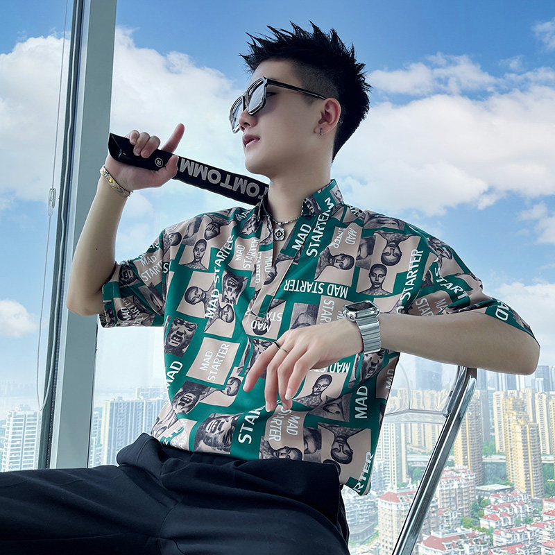 夏季冰丝短袖衬衫男高级感V领五分袖衬衣ins潮牌夏装上衣半袖t恤