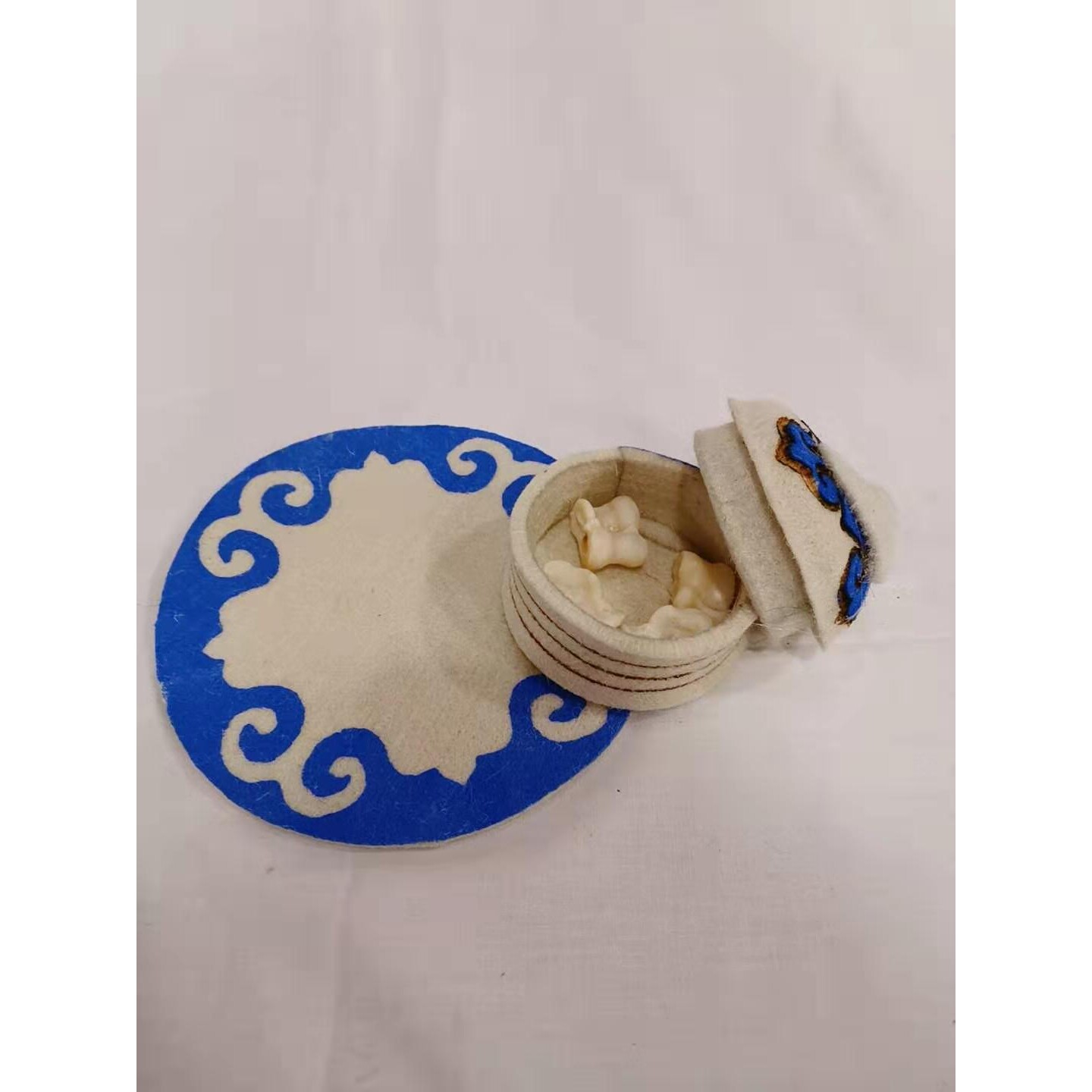 蒙古国蒙古族特色蒙古包嘎拉哈棋回礼用品蒙古族装饰摆件红色蓝色