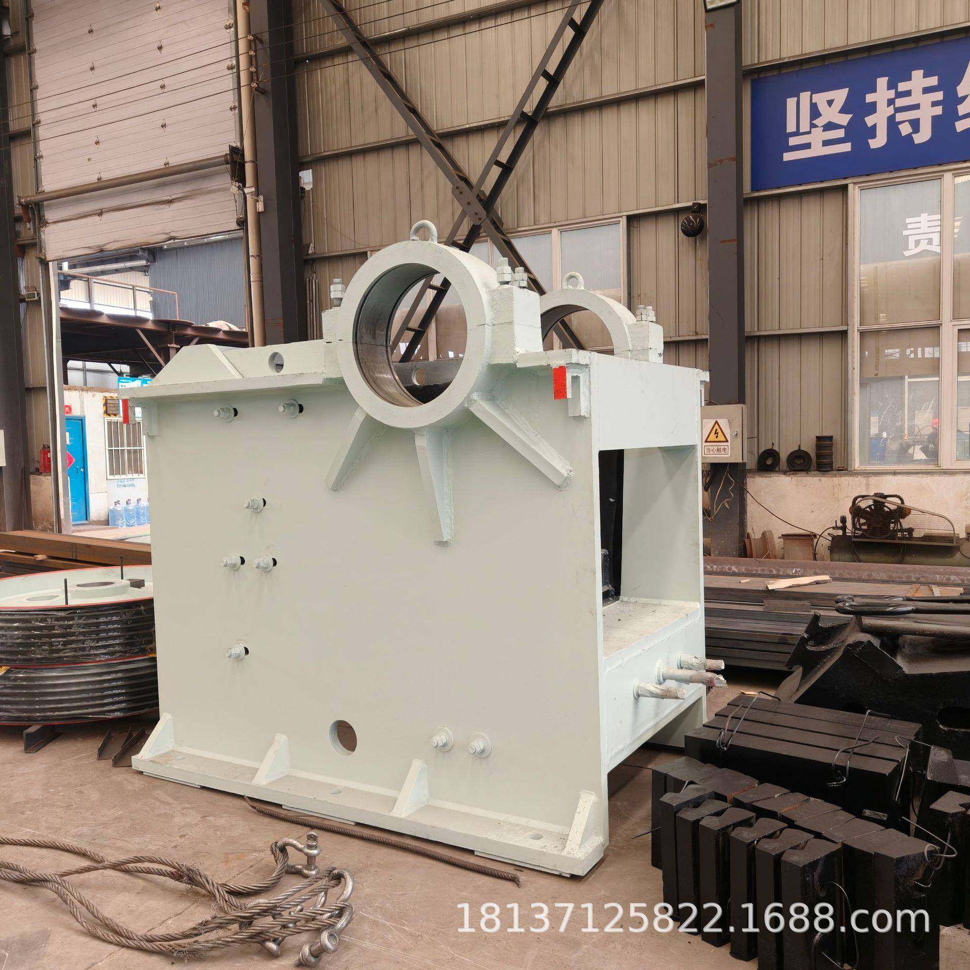 水泥DEC花岩石混凝土石岗灰移动石头矿石粗碎硅石矿颚砂料式粉碎,机械设备,破碎机,淘宝优惠券,粉丝福利购,淘宝优惠卷