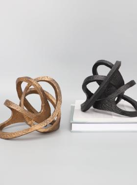 新中式创意铸铁黑色缠绕球摆件样板房售楼部卧室书房桌面软装饰品