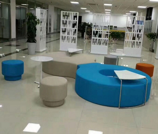 服装店沙发设计公司沙发工作室沙发接待区沙发科技馆沙发