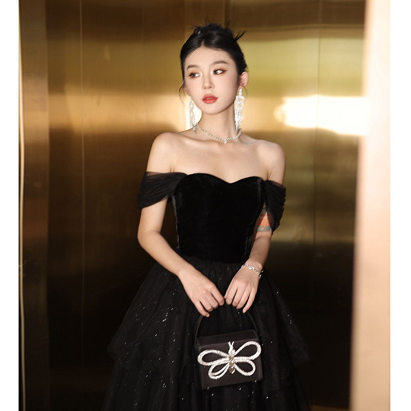 速发黑色高礼服裙高端一字肩众会气质轻奢小宴晚级感主持人声乐艺