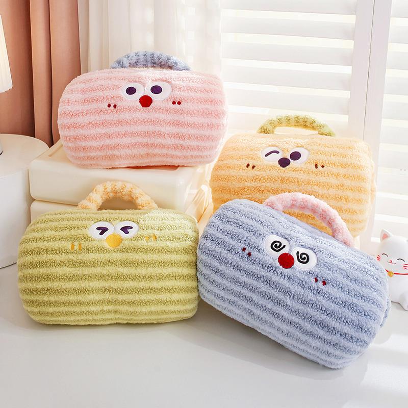 多巴胺暖手抱枕办公室午休趴睡两用枕手暖学生宿舍手捂可爱趴桌枕