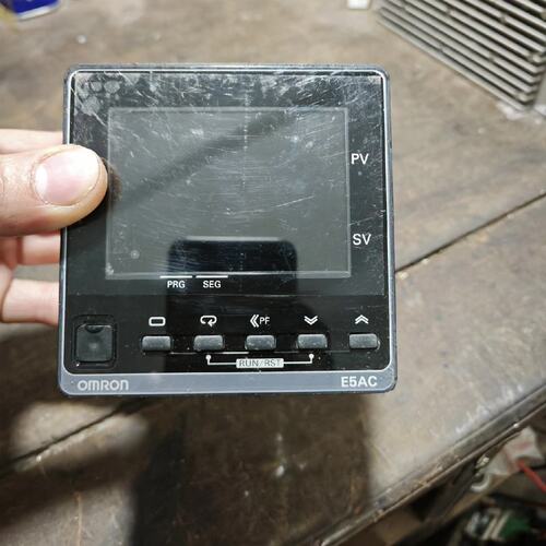 议价EA5C温控表EA5CEA5C-TCX4ASM-060EA5CX4ASM060EA5C-TCX4ASM