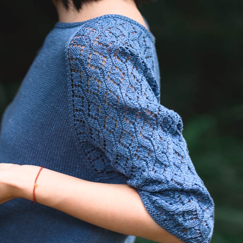 热销云团织NO.44蓝莲花中袖棒针衣 手工编织diy毛线材料包含