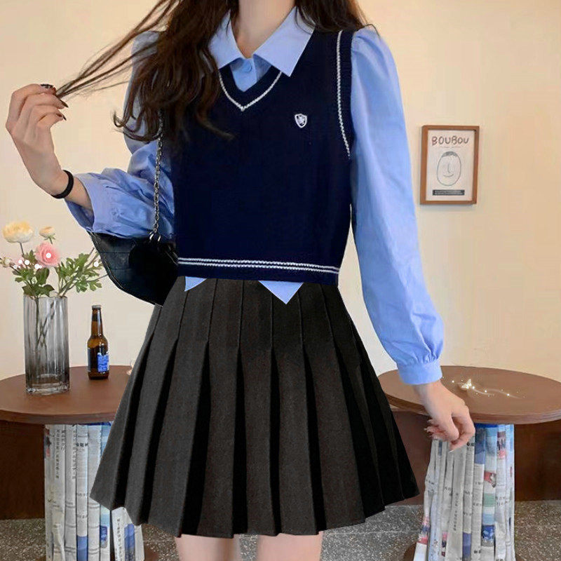 速发短款毛衣马甲针织背心小马套复古小个子叠裙外搭学院风三件夹