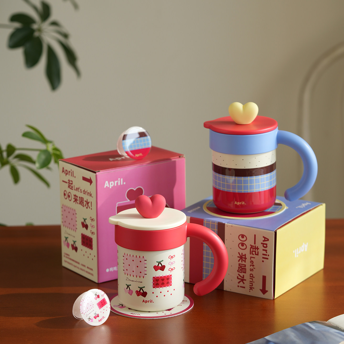 April新款桌面保温杯316不锈钢吸管水杯女生高颜值咖啡杯可爱小巧