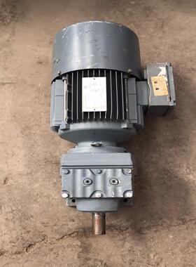 一台sew卧式齿轮减速机，R37 DT90S4，速比1:13（耶耶电子）