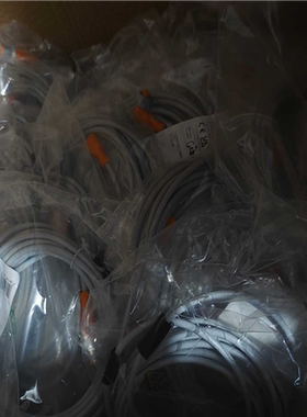 【顺庆】德国IFM易福门全新原装M12公母头EVW034五米弯插耐焊【议