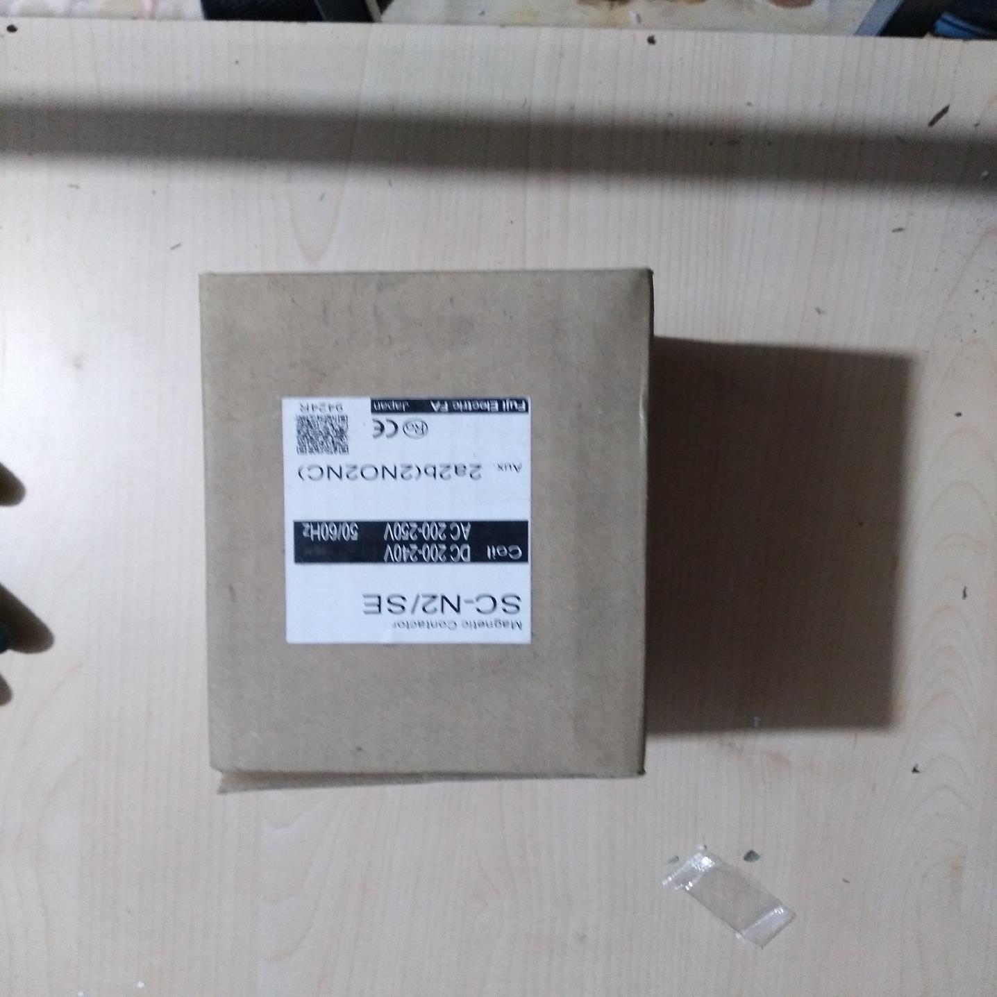 进口富士交流接触SC-N2/SE，(4库外)，200-240(崽崽配件）