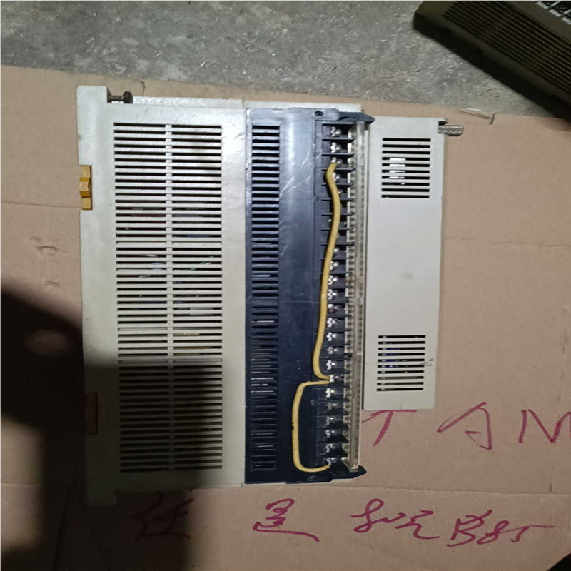 议价~SYSMAC C28P，C120-PR015-E