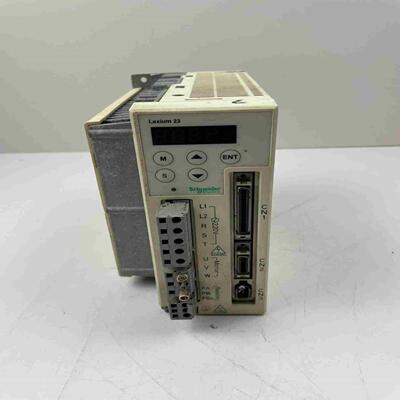 施耐德1KW伺服 LXM23CU10M3X议价议价