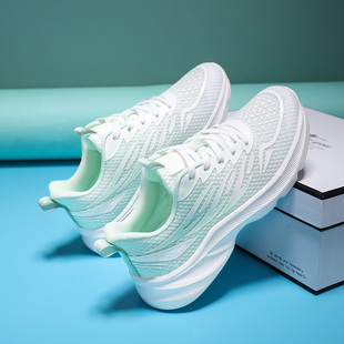 运动休闲鞋女款2025新款夏季透气网面百搭女鞋轻便减震跑步鞋夏天