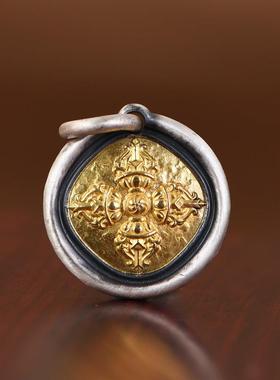 网红- 足银镶黄金吊坠 复古做旧锤纹佛塔十字金刚杵999金999银