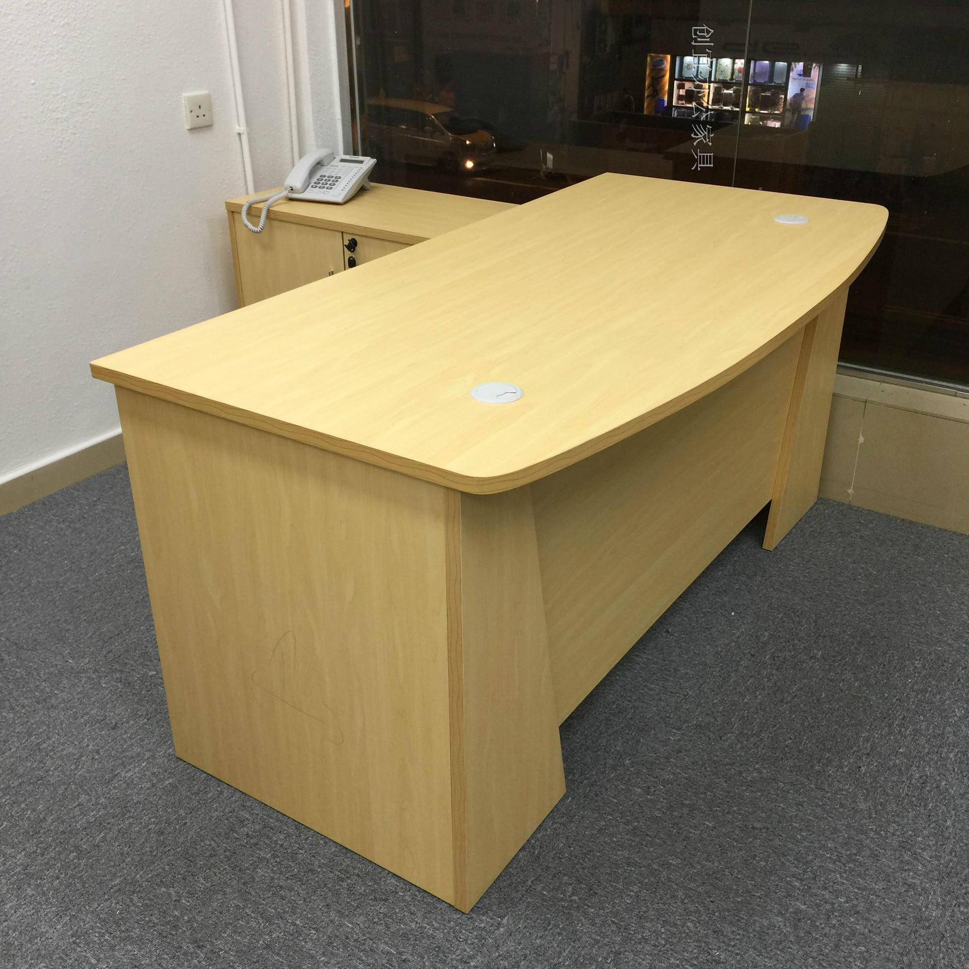 深公圳裁桌87-1管经理桌老板办公总桌椅组合现代简约主大班台办家