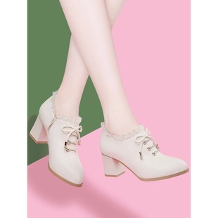 真皮粗跟百搭单鞋女2025年秋季新款不累脚中跟时尚通勤米色高跟鞋