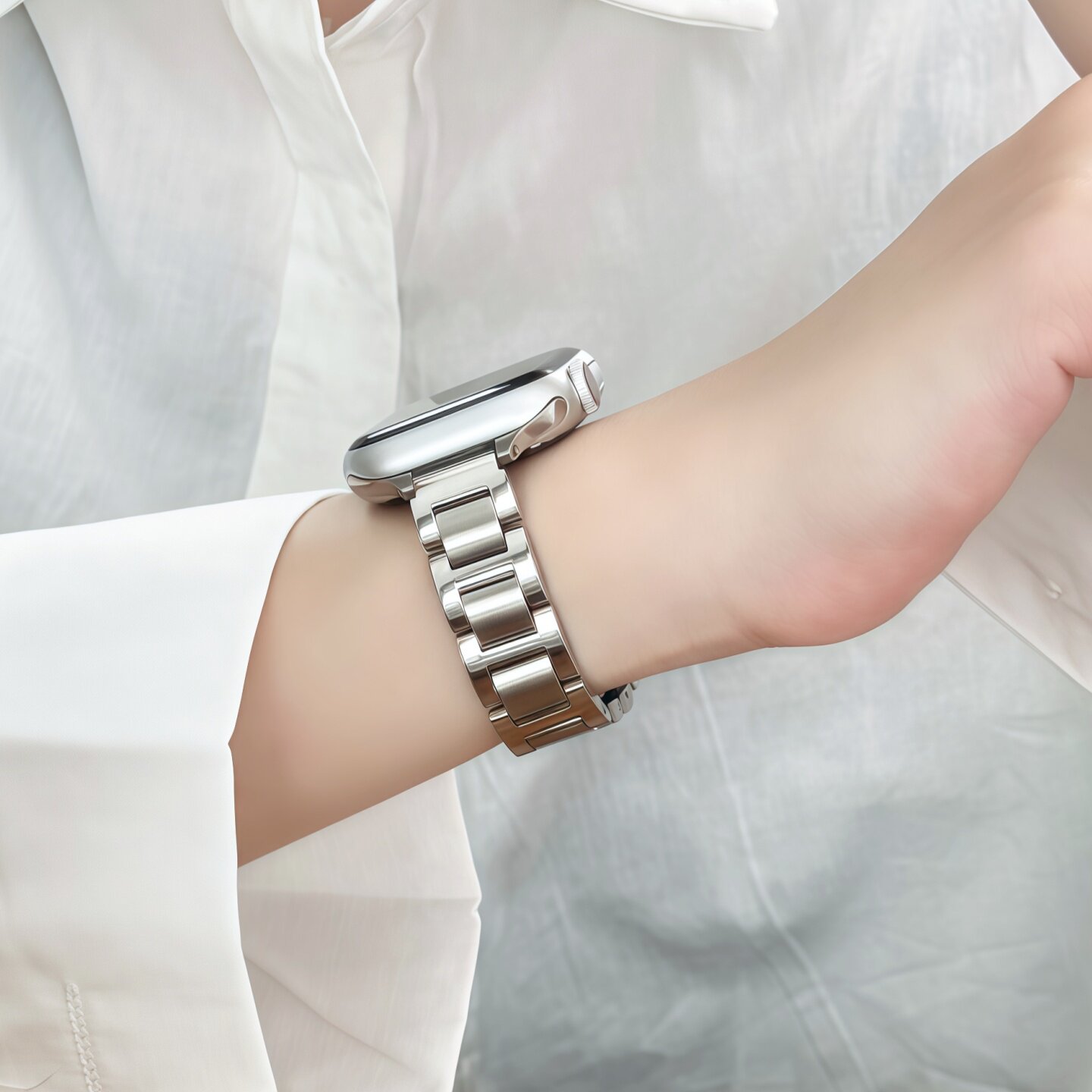 云顶适用苹果S10手表iwatchs11表带applewatch9蓝气球不锈钢s8高