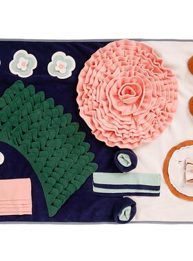 宠物嗅闻垫狗狗美食西式餐桌闻闻毯消耗精力闻嗅解压益智慢食垫