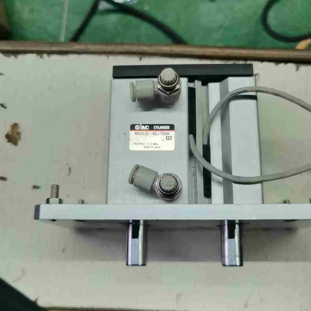 SMC气缸    MGQL16-45-Y59A-XB9  拆议价