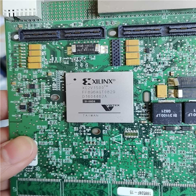 议~XILINX XC2V1500 FF896AGT
