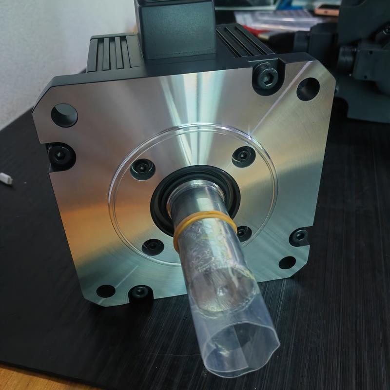 出售三菱伺服电机  -SFS202   -SFS202K 现货 质保一年 议价