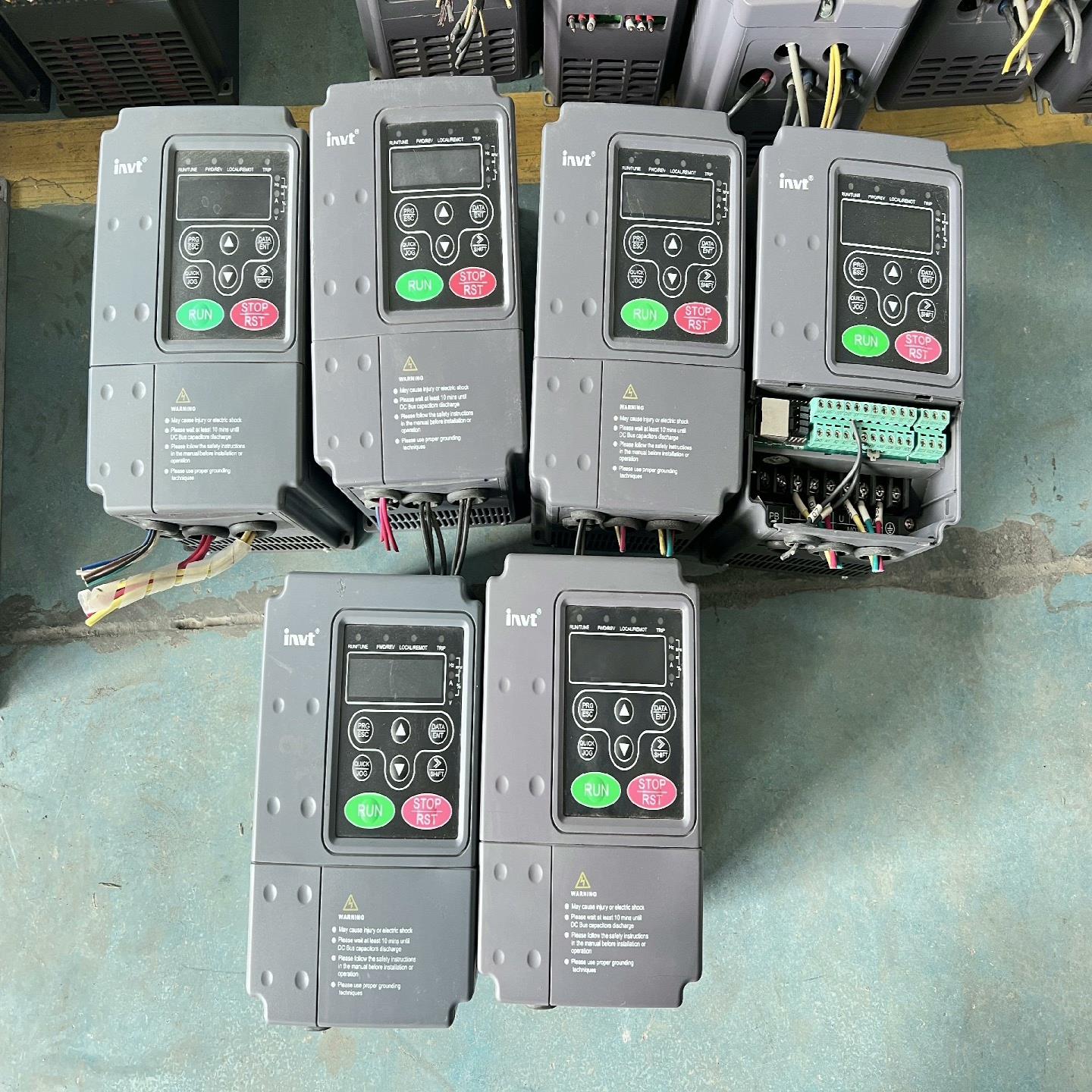 CHF100A-1R5G-4   CHF100A-2R2G-（gg设备）