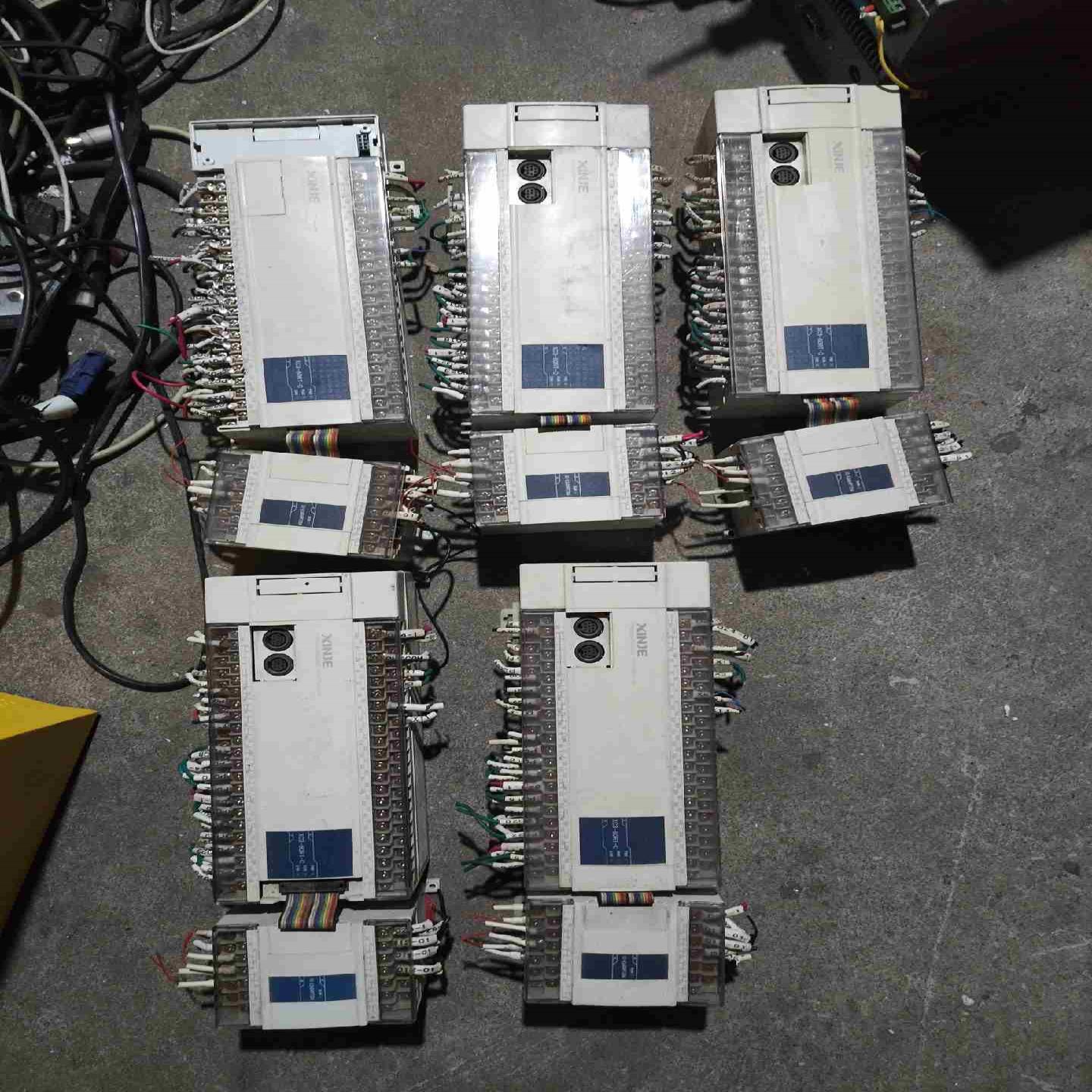 信捷XC3-60RT-C加xc-e3ad4pt2da五套议价