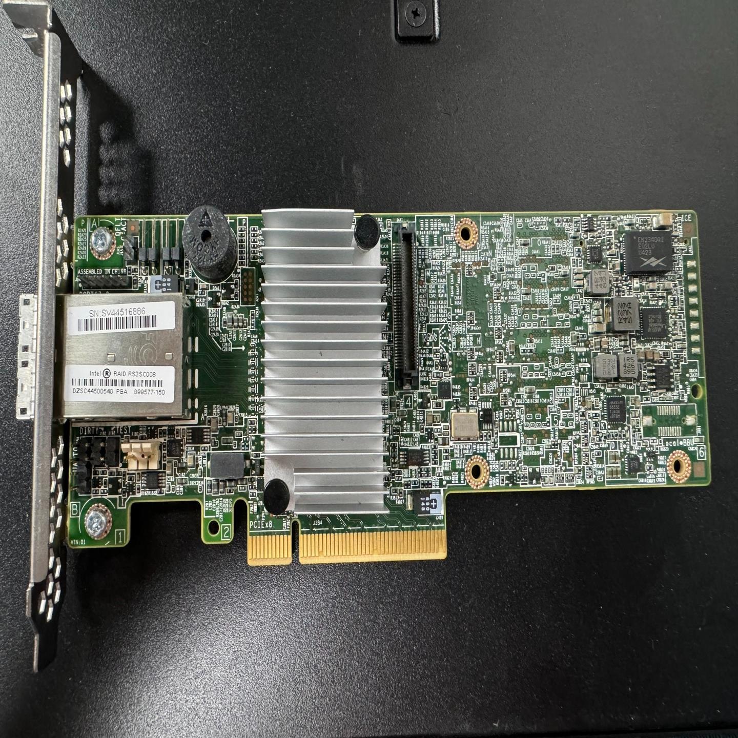 (议价)Intel Raid PCI-E x8 SAS SATA 1