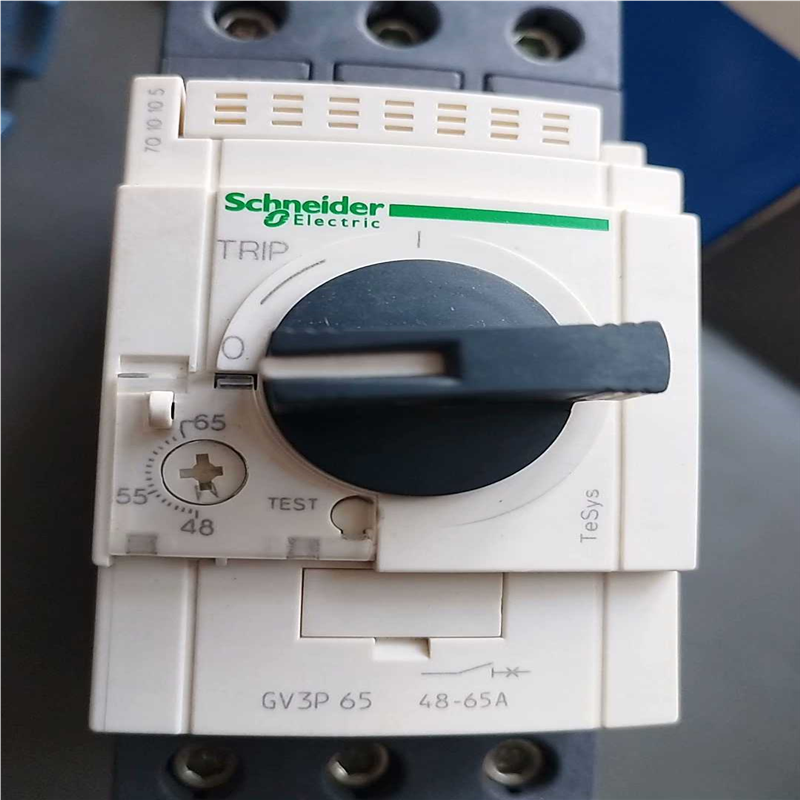 施耐德马达保护器GV3P65  48-65A没有包装议价