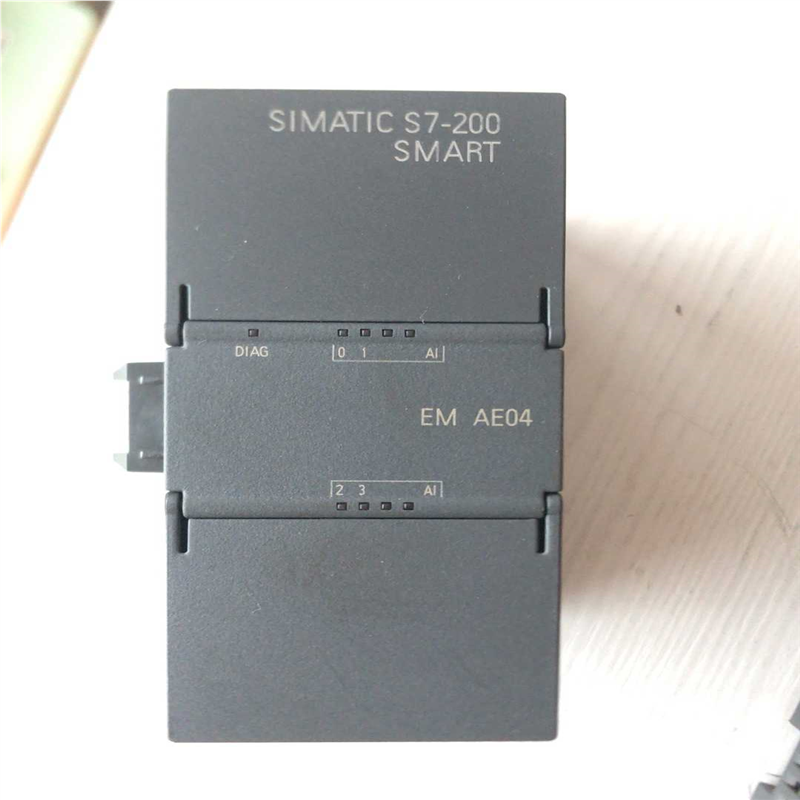 200smart 模拟量输入6ES7-288-3AE0~议价