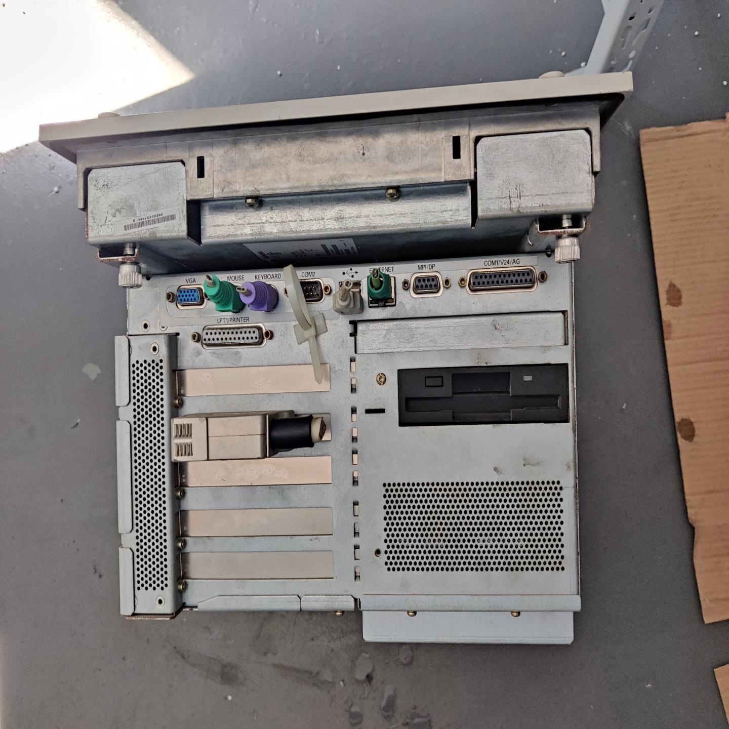 门子触摸屏6AV7704-2DC40-0AD0  测（憨憨电子）