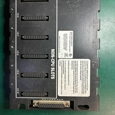 议~控制器ge模块plc实物图IC693CHS391H拍摄