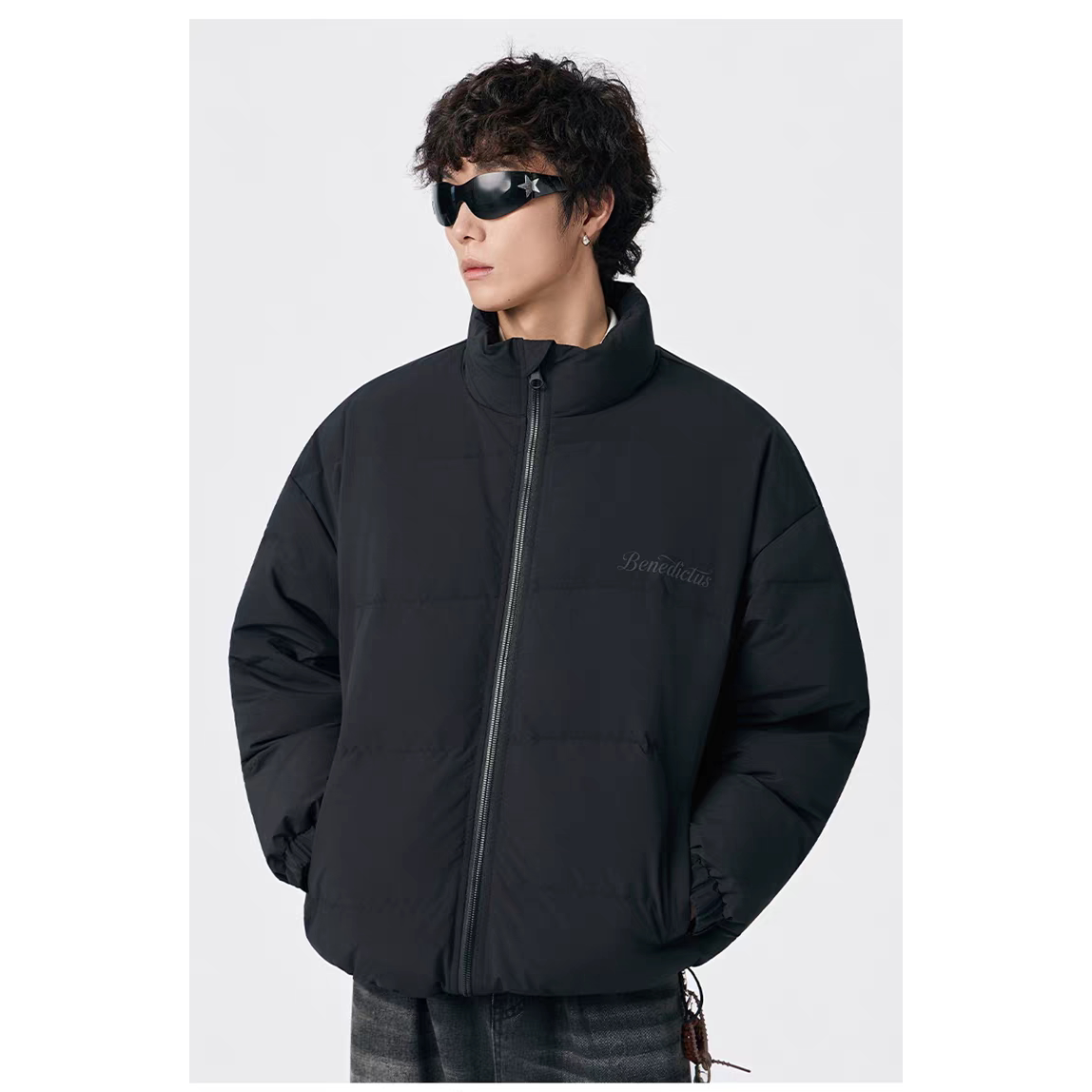 韩系极简黑色加厚立领羽绒服男