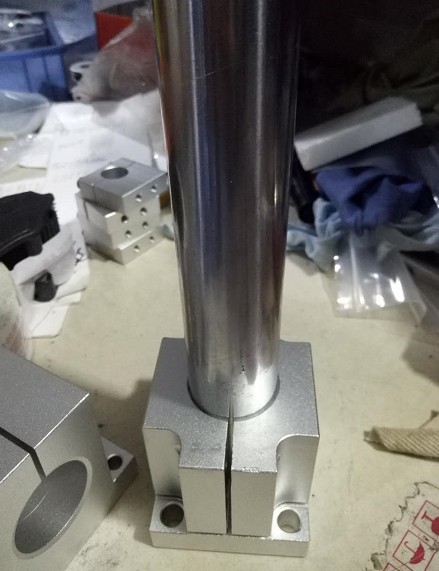 立柱锁块光轴立式加厚方形支座