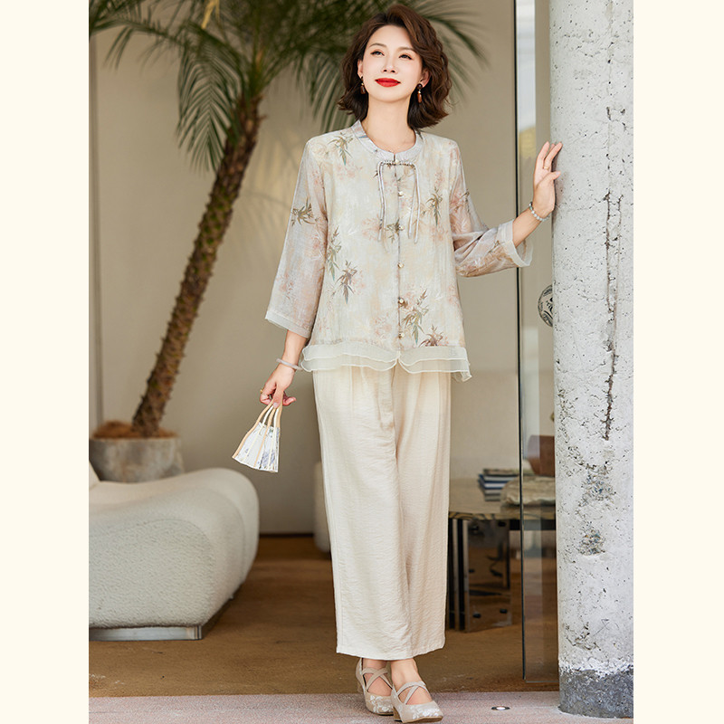 中年妈妈夏装国风上衣服2025新款洋气中老年女装高贵小衫时尚套装