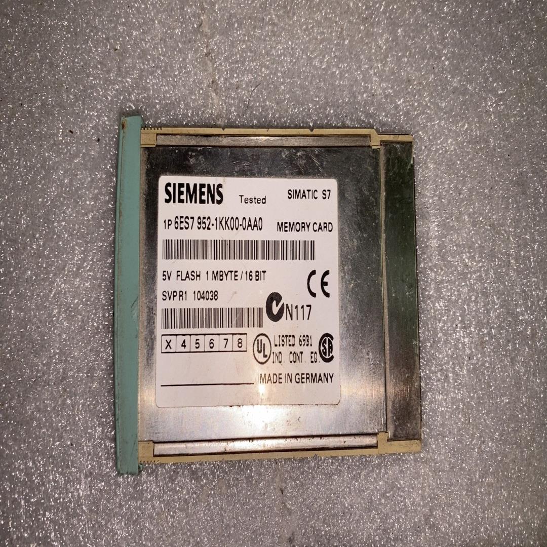 （议价咨询）西门子存储卡6ES7 952-1KK00-0AA0！成色如图