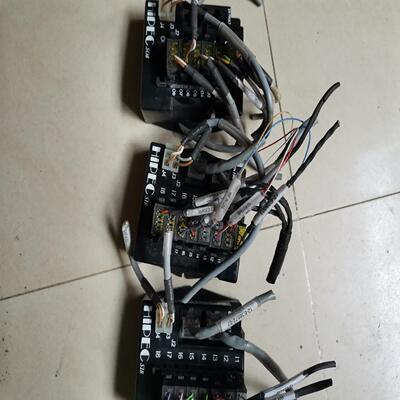议~HipEC  S18端子有三个看上的联系