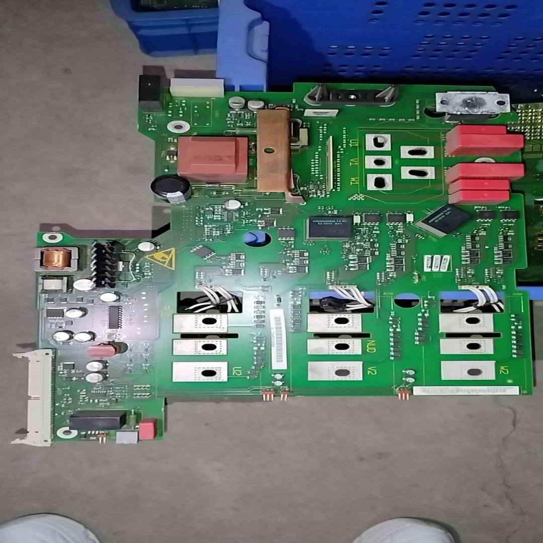 6SE7027-2ED84-1HF5   ~议价